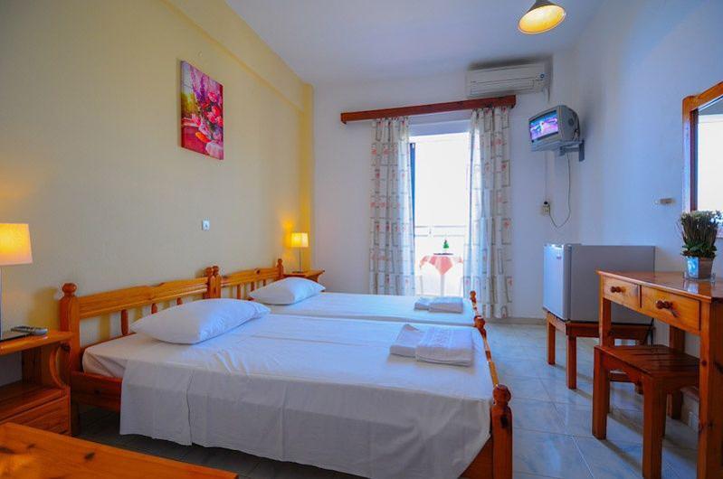 Hotel Prassino Nissi Moraḯtika Bilik gambar