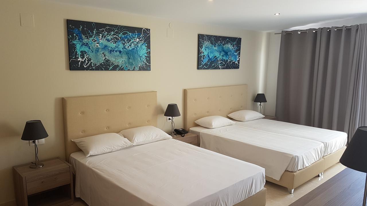 Hotel Prassino Nissi Moraḯtika Luaran gambar